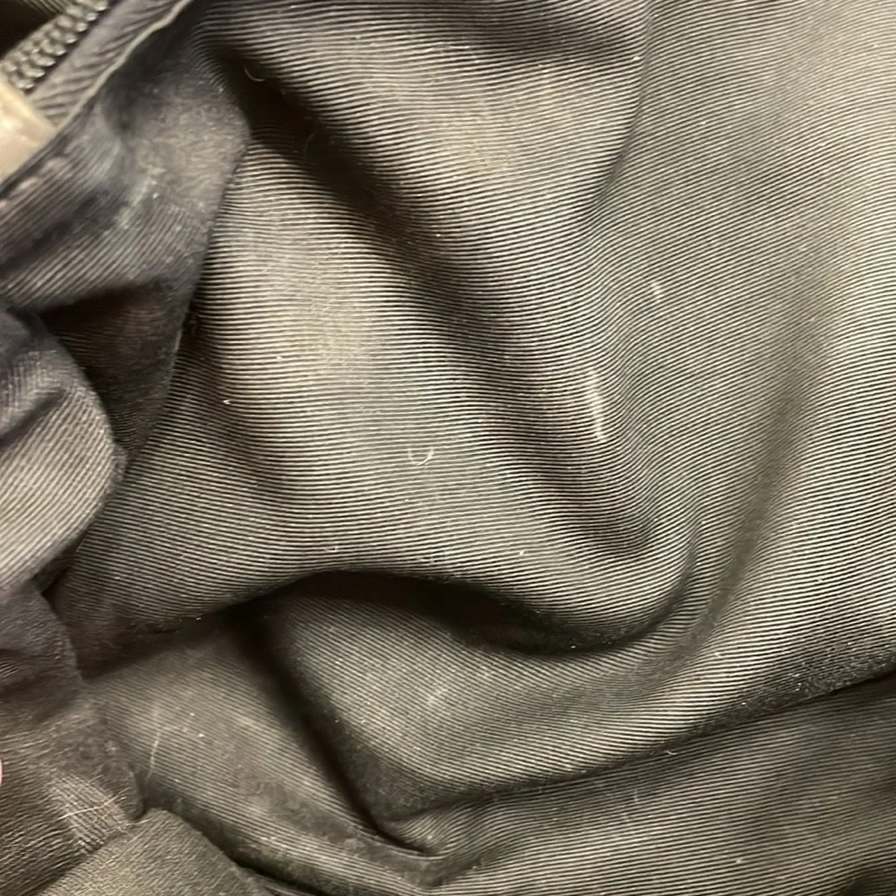 Beautiful Pre Loved Python Coach - Picture 17 of 17